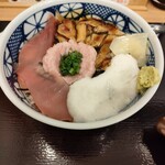 まぐろ市場 立川北口店的實拍圖