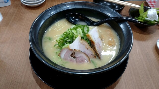 ラーメン小憎的实拍高清图