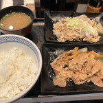 吉野家 芝田町店的實拍圖