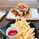 STABLER Shimokitazawa Meatsand 2nd的实拍图