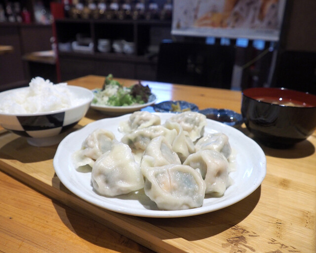 香香火鍋的實拍高清圖