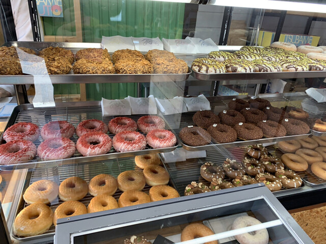 TSUBAME DONUT 渡辺通店的實拍高清圖