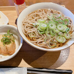 ミニッツカフェ的实拍图