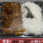 メガ盛り マンモス弁当 西中島南方店的實拍圖
