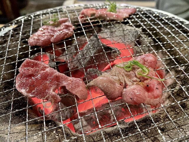 recommendations image for ホルモン肉問屋 小川商店 天神橋五丁目店