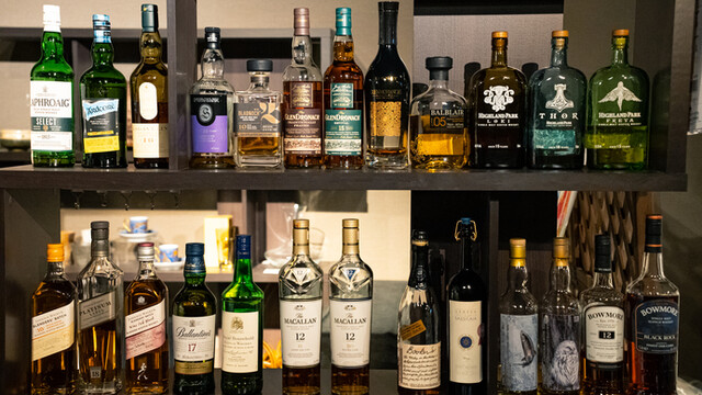 Bar&Sushi 紺と白的实拍高清图
