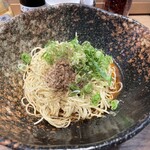 汁なし担担麺専門 キング軒 銀座出張所的实拍图