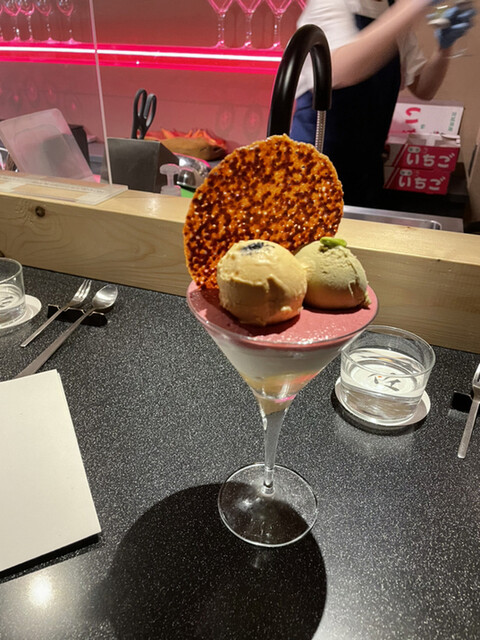 パフェ、珈琲、酒、佐藤 花れ的实拍高清图
