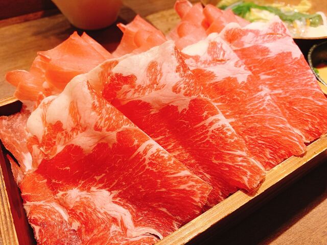 しゃぶ笑 なんばグランド花月店的實拍高清圖