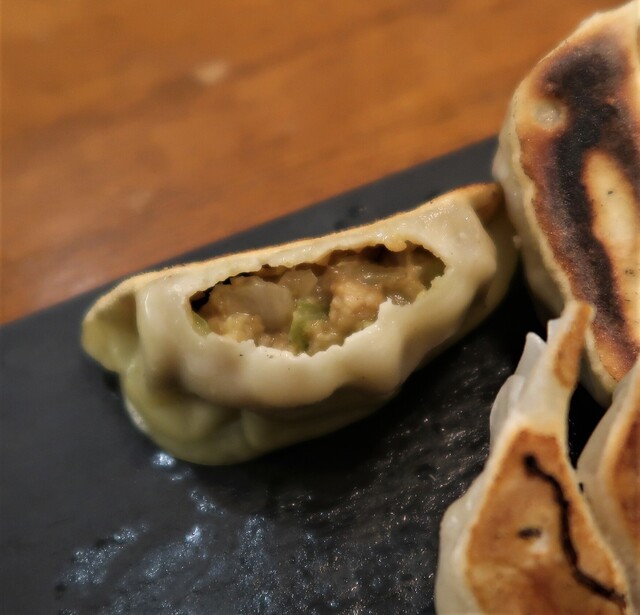 recommendations image for スタンドシャン食 TOKYO恵比寿 Champagne & GYOZA BAR