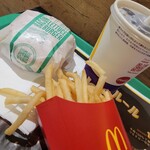 マクドナルド ＪＲ大阪駅桜橋口店的實拍圖