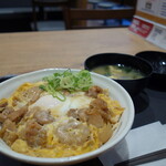 松屋 葛西長島陸橋店的實拍圖