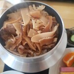 時金食堂的实拍图