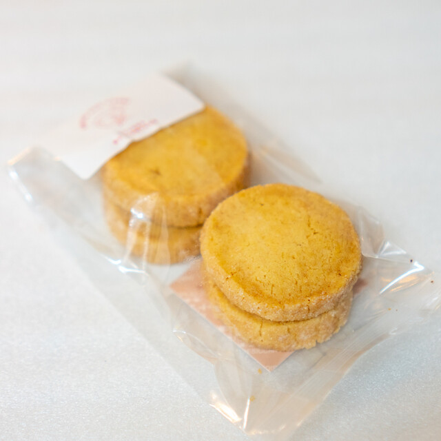 カフェのある暮らしとお菓子のお店的實拍高清圖