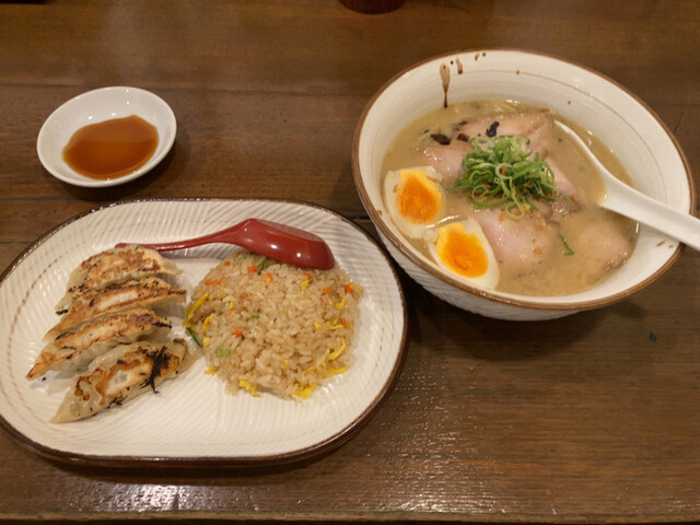 らーめん 熊五郎 せんちゅうパル店的實拍高清圖