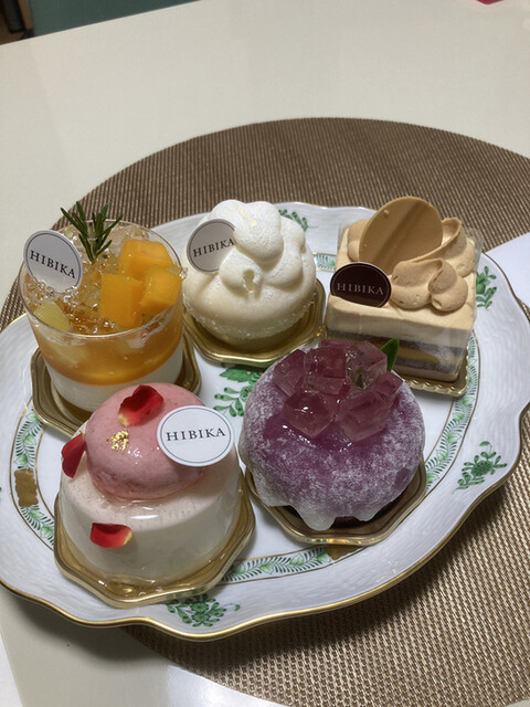 recommendations image for 四季菓子の店 HIBIKA