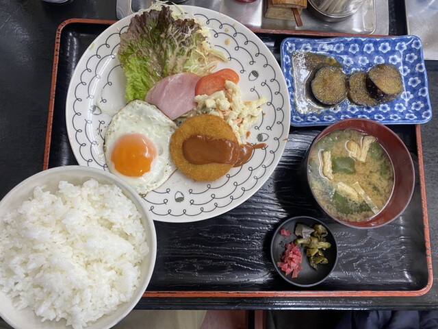 金四郎食堂的实拍高清图
