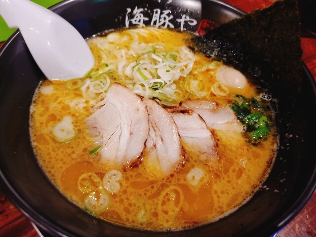 西新 海豚や的实拍高清图