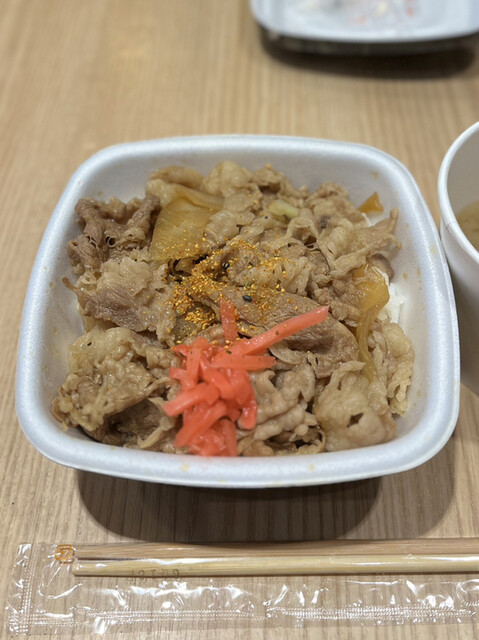 吉野家 池袋メトロポリタン通り店的實拍高清圖