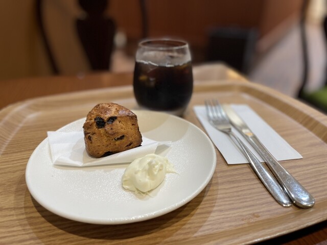 recommendations image for 菓子と喫茶 SIROYA
