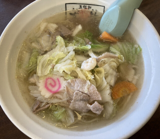 尤敏的实拍高清图