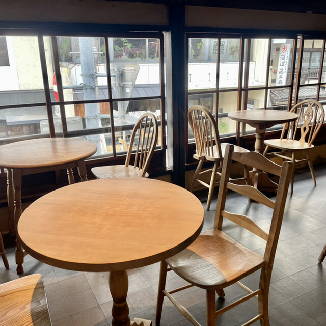ブルーボトルコーヒー 京都六角カフェ的实拍高清图
