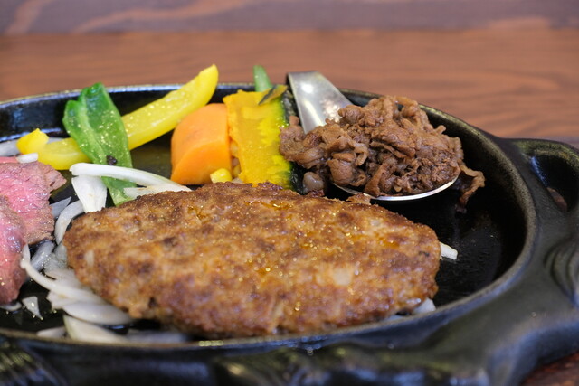 recommendations image for ウエムラ・ビヨンド