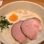 ラーメン家 みつ葉  あべの出張所的实拍图