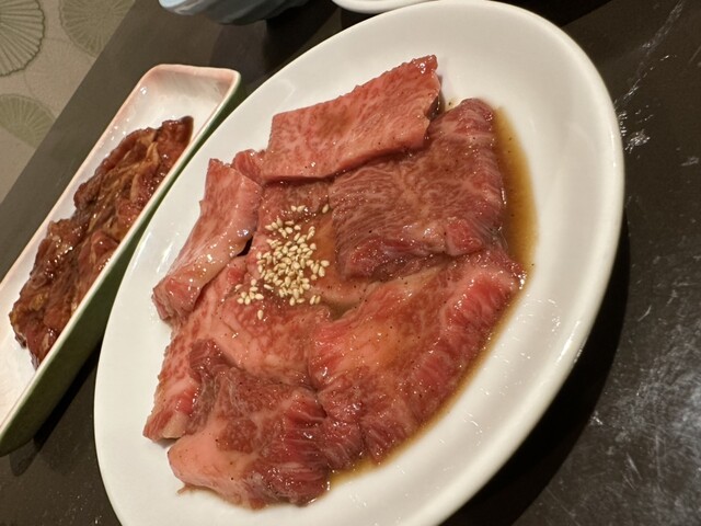 炭火焼肉 耀的实拍高清图