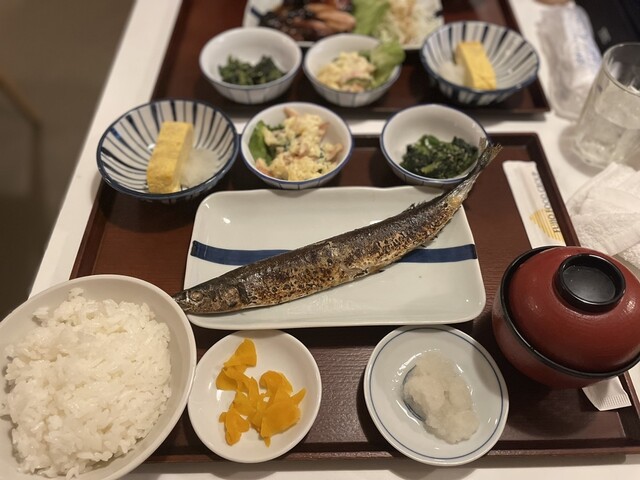 炭火焼魚定食と釜戸ごはん 天四食堂的實拍高清圖
