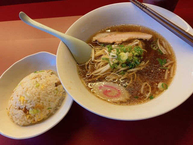 中華料理 東的实拍高清图