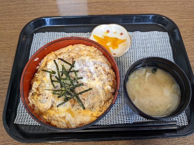 キッチン はぴねす 千歳店的实拍图