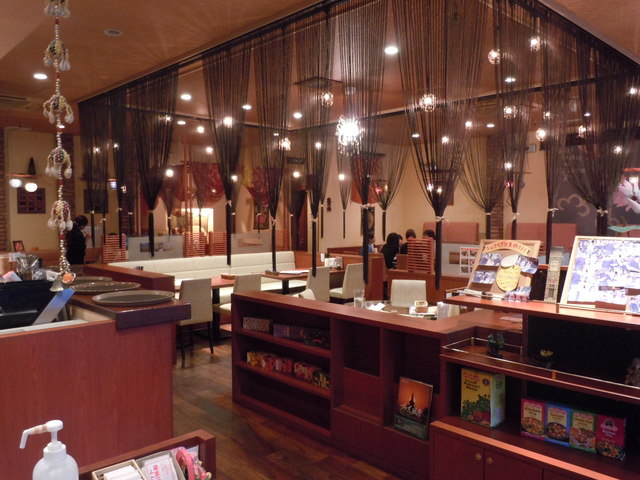 亞橋 上津バイパス店的實拍高清圖