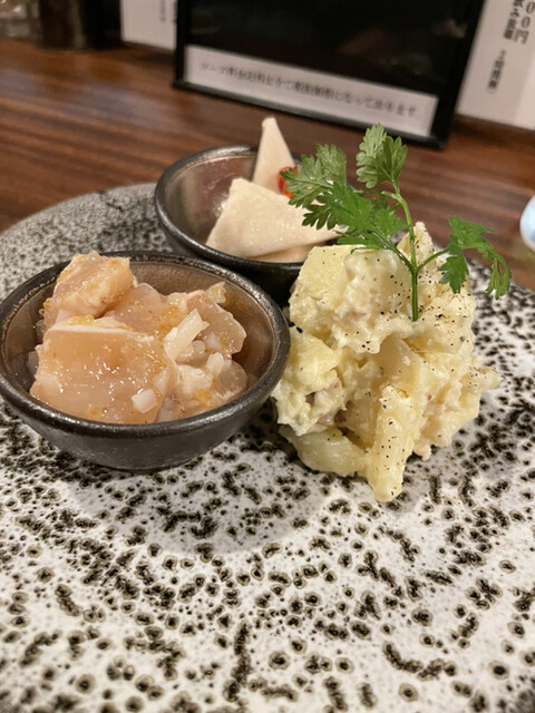 地鶏と鶏だしおでん 鷹仁 別邸的实拍高清图