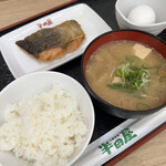 大衆食堂 半田屋 西線南七条店的实拍图