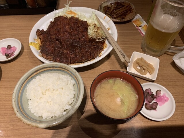 矢場とん 東京駅グランルーフ店的實拍高清圖