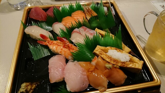 KOHYO SENRITO店的實拍高清圖
