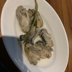 怪獣酒場 新橋蒸溜所的實拍圖