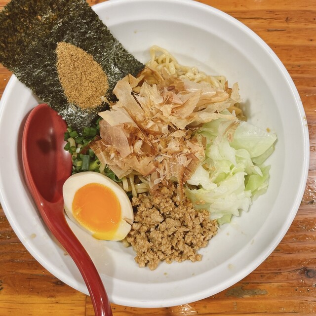 麺や 亀陣的实拍高清图