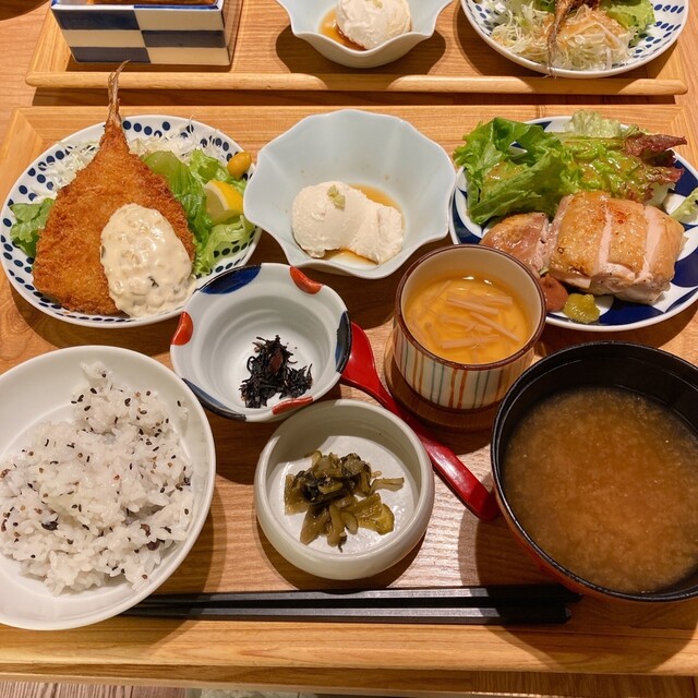 ニホンの食卓つくみ ルミネ荻窪店的實拍高清圖