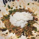 元祖台湾まぜそば はなび 新橋二丁目店的實拍圖