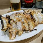 餃子とお酒の店屋 全包的實拍圖
