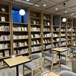 LAMP LIGHT BOOKS CAFE的實拍圖