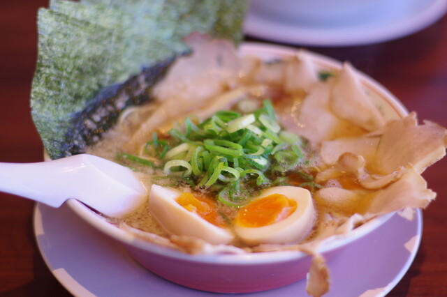 ラーメン魁力屋 西大路西ノ京店的实拍高清图