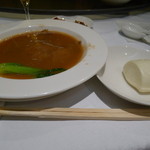 新橋亭的實拍圖