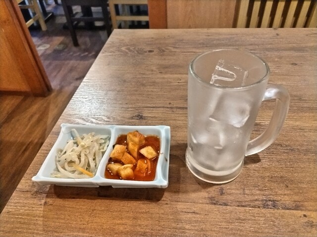 韓国料理豚ブザ 新宿店的實拍高清圖
