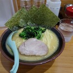 横浜家系ラーメン 中野家 中野富士見町店的实拍图