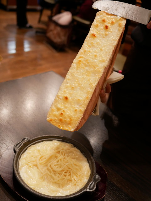 花畑牧場 RACLETTE ～ラクレットチーズ専門店～ 新千歳空港店的實拍高清圖