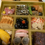 餃子とワイン 果皮と餡的實拍圖