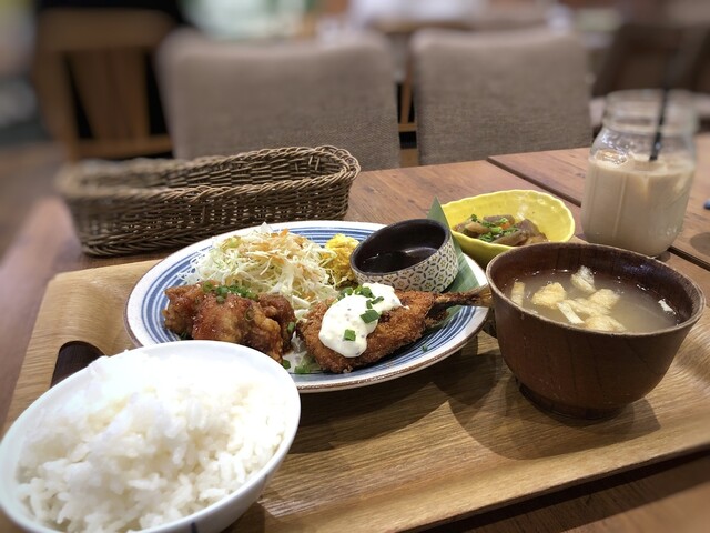 #602 CAFE&DINER 福岡ソラリアプラザ店的實拍高清圖